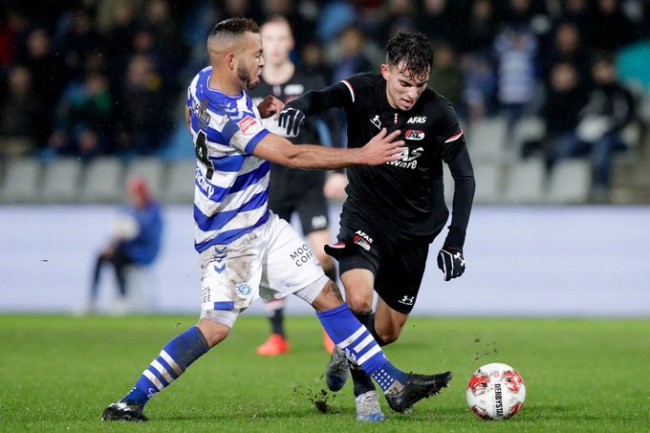 德勒非偶像 德勒非偶像