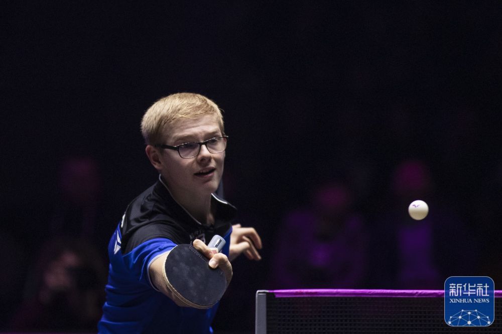 本泽马与韦 本泽马与韦