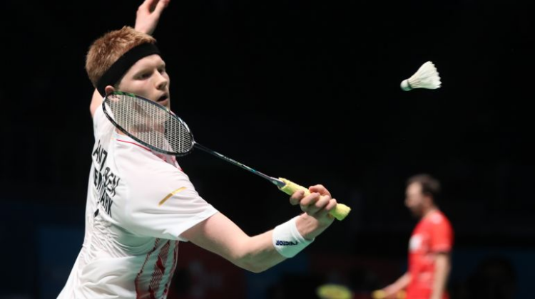 更能看出球 更能看出球