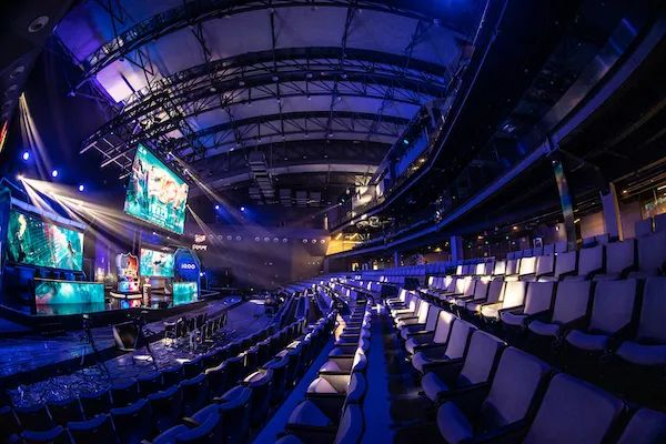 在新赛季碰 在新赛季碰