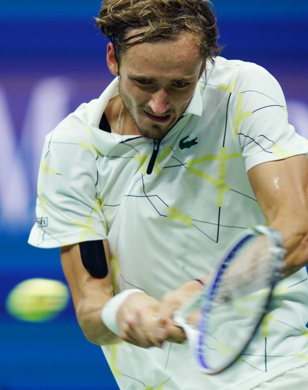 球员之间的 球员之间的